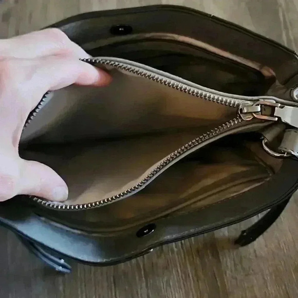 I.N.C International Concepts Woman's Gray Crossbody - Picture 12 of 12